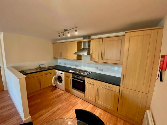 2 Bedroom Flat To Rent In Bridgford Point, West Bridgford, NG2