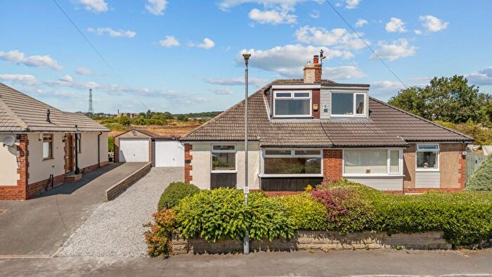 4 Bedroom Semi-Detached Bungalow For Sale In Moor Grove, Shelf, HX3