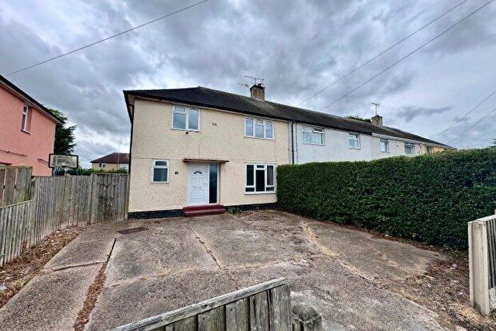 3 Bedroom Property To Rent In Lansing Close, Nottingham, NG11