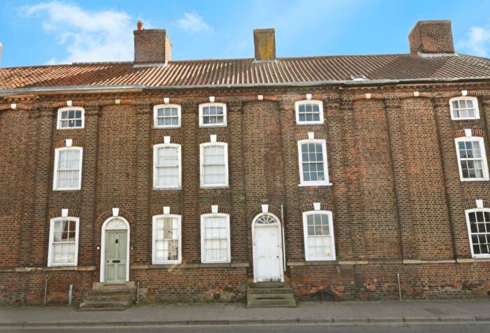 3 Bedroom House To Rent In High Street, Boston, PE21