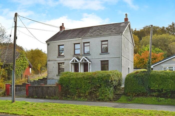 3 Bedroom Semi-Detached House For Sale In Neath Road, Ystradgynlais, Swansea, Powys, SA9
