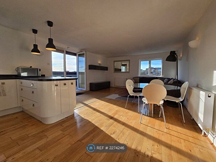 1 Bedroom Flat To Rent In Lygon Court, London, SW19