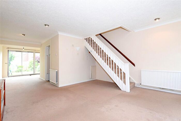 3 Bedroom Terraced House To Rent In St Pauls Gate, Wokingham, Berkshire, RG41