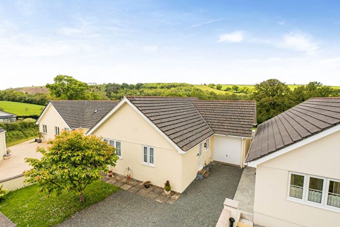 3 Bedroom Bungalow For Sale In Egloskerry, Launceston, PL15