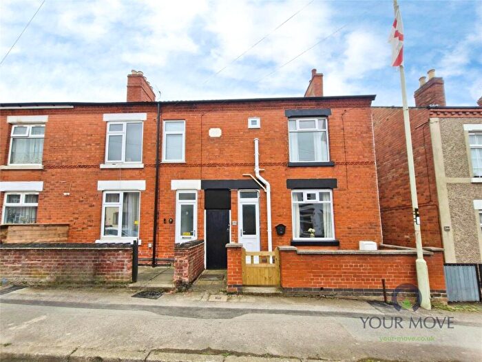 3 Bedroom Terraced House For Sale In Central Road, Hugglescote, Coalville, Leicestershire, LE67
