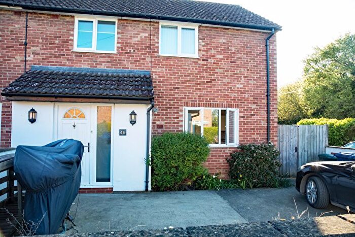 3 Bedroom Semi-Detached House To Rent In Hall Close, Bourn, Cambridge, CB23