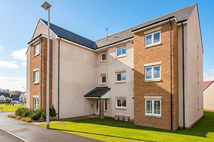 2 Bedroom Flat For Sale In Wester Kippielaw Drive, Dalkeith, EH22