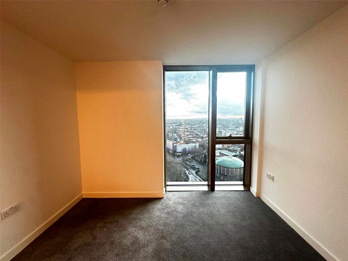 2 Bedroom Apartment To Rent In South Central, , Essex Street, Birmingham, B5