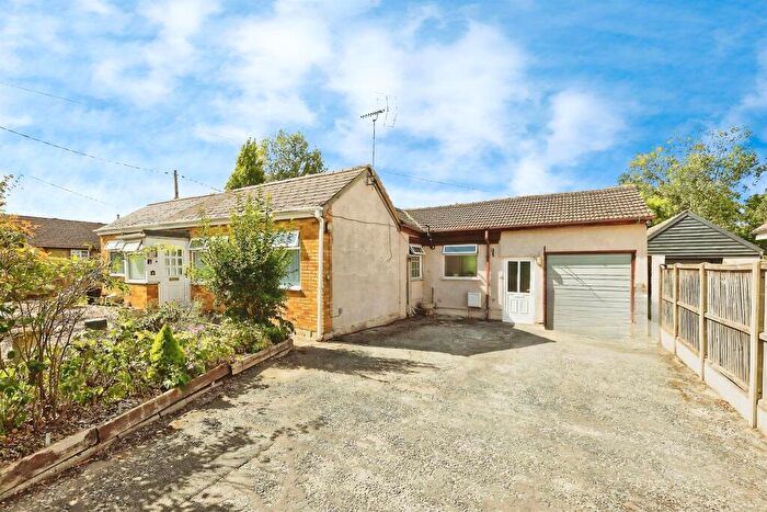 3 Bedroom Detached Bungalow For Sale In Dargate Road, Yorkletts, Whitstable, CT5