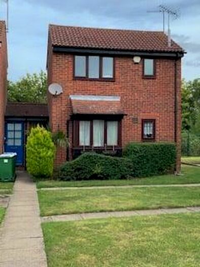 1 Bedroom Semi-Detached House To Rent In Halifield Drive, Lower Belvedere, Abbey Wood, DA17