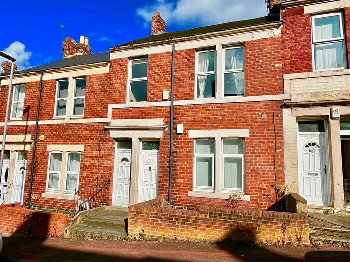 2 Bedroom Flat To Rent In Howe Street, Felling, Gateshead, NE8