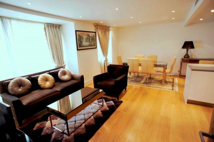 2 Bedroom Flat To Rent In Hyde Park Square, London, W2
