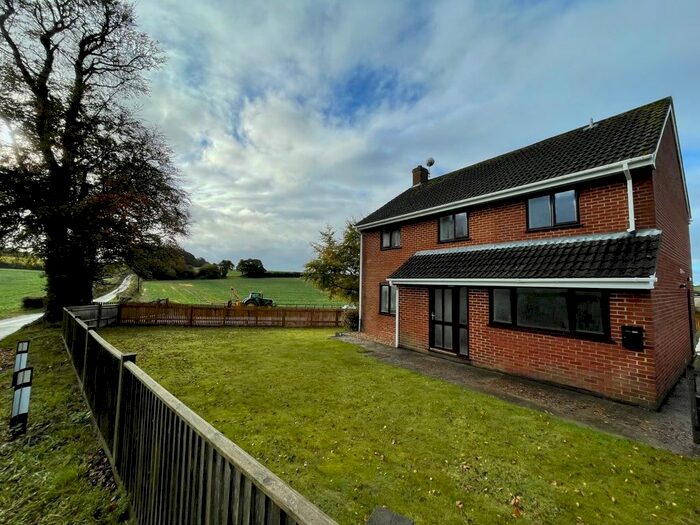 4 Bedroom Detached House To Rent In Northside Lane, Bishop's Sutton, Alresford, Hampshire, SO24
