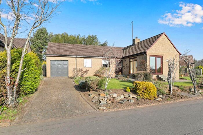 4 Bedroom Bungalow For Sale In Pendreich Grove, Bonnyrigg, Midlothian, EH19