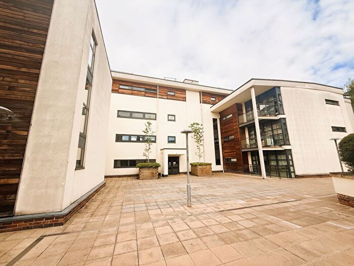 2 Bedroom Flat To Rent In Freemans Quay, Durham, DH1