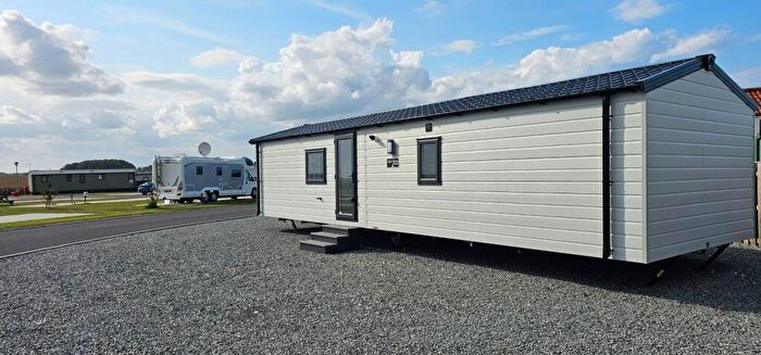 2 Bedroom Caravan For Sale In Mappleton, Hornsea, HU18