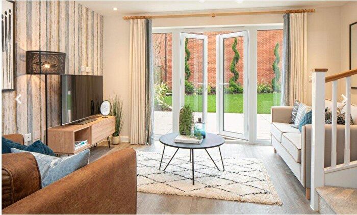 4 Bedroom Detached House To Rent In Bridges Close, Scartho Top, Grimsby, Lincolnshire, DN33