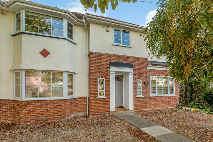 5 Bedroom Detached House To Rent In St. Margarets Road, Girton, Cambridge, Cambridgeshire, CB3