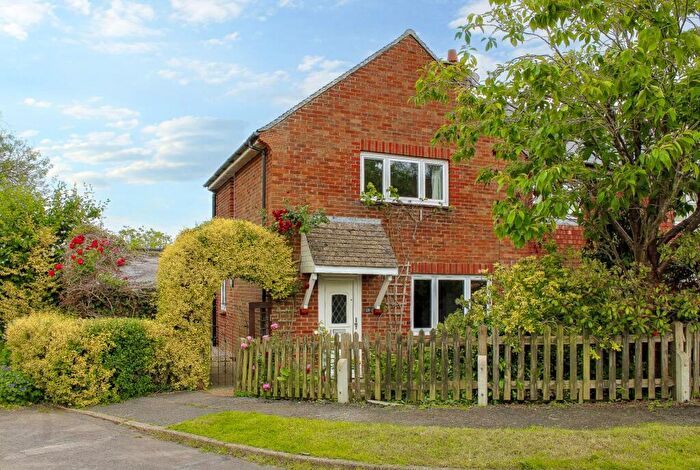 3 Bedroom Semi-Detached House For Sale In Deans Meadow, Barcombe, BN8