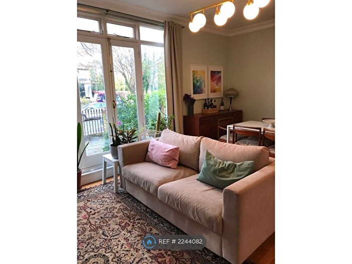 1 Bedroom Flat To Rent In Groveway, London, SW9