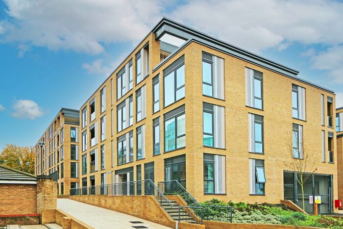 1 Bedroom Flat To Rent In Eltringham Street, London, SW18