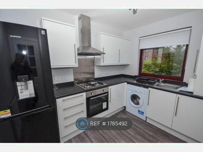 2 Bedroom Flat To Rent In Market Court, Kilsyth, Glasgow, G65