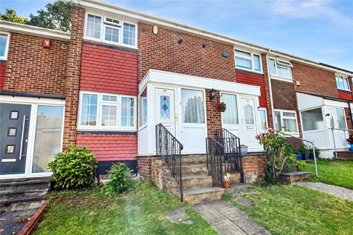 2 Bedroom Terraced House For Sale In Whenman Avenue, Bexley, DA5