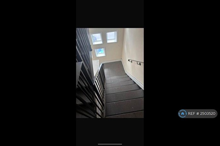 1 Bedroom Flat To Rent In High Road Leytonstone, London, E11