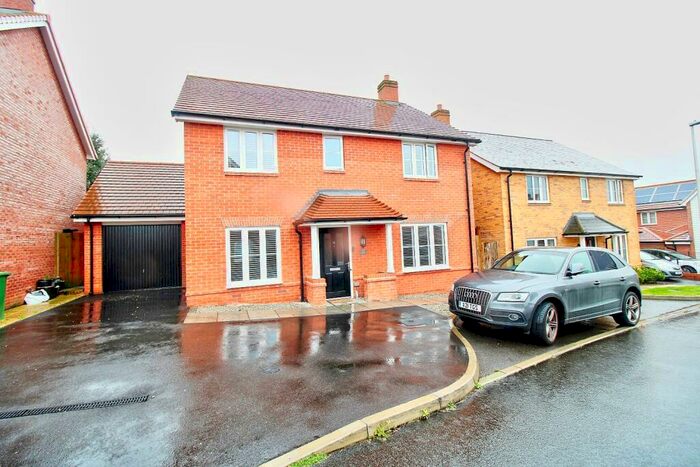 4 Bedroom Detached House To Rent In Austen Avenue, Stone Cross, Pevensey, BN24