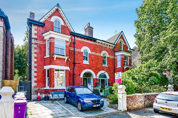 1 Bedroom Flat For Sale In Waverley Road, Sefton Park, Liverpool, L17