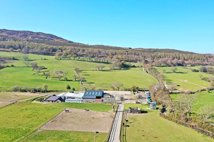 3 Bedroom Equestrian Facility For Sale In Sychnant Pass Road, Conwy, LL32