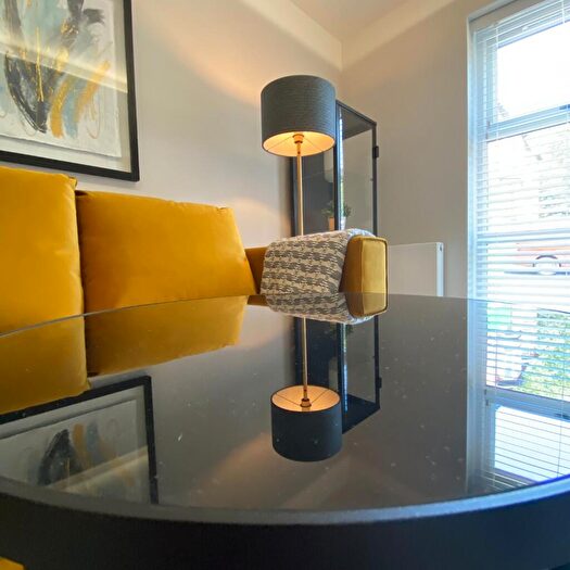 5 Bedroom Semi Detached House To Rent In Faraday Road, Lenton, NG7