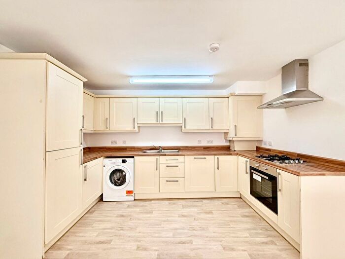 2 Bedroom Flat To Rent In Warrington Street, Birkenhead, CH41