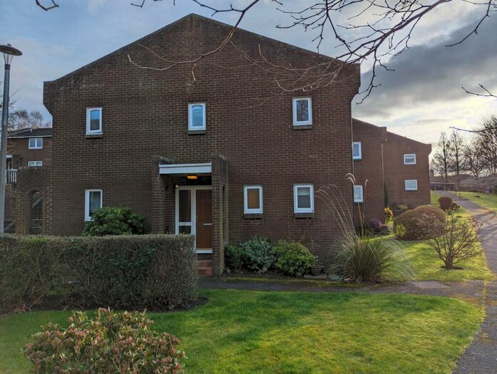 3 Bedroom End Of Terrace House To Rent In Orchard Toll, Edinburgh, Midlothian, EH4