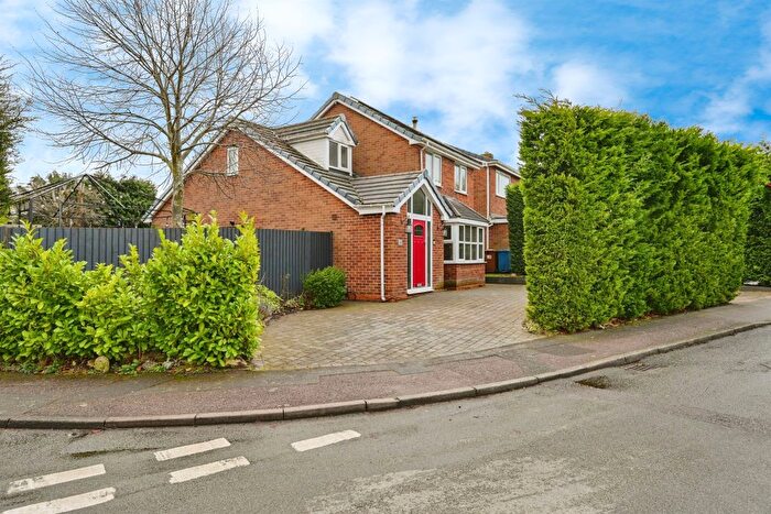 4 Bedroom Detached House For Sale In Leomansley View, Lichfield, WS13