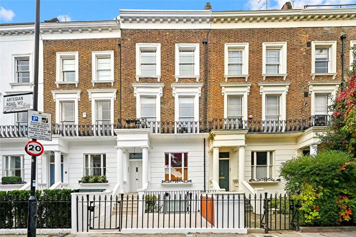 3 Bedroom Flat For Sale In Artesian Road, London, W2