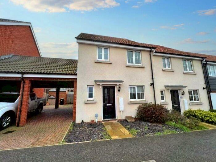 3 Bedroom End Of Terrace House To Rent In Osprey Drive, Stowmarket, Suffolk, IP14