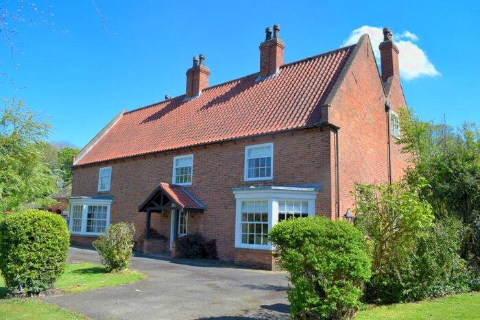 5 Bedroom Detached House For Sale In Main Street, Horkstow, DN18