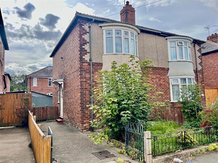 2 Bedroom Semi-Detached House For Sale In Malim Road, Darlington, DL1