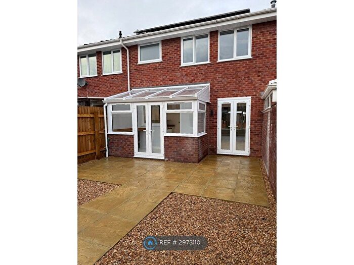 3 Bedroom Terraced House To Rent In Larchgrove Walk, Weston-Super-Mare, BS22