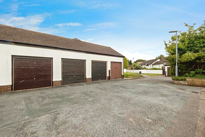 2 Bedroom Bungalow For Sale In Oakland Walk, Dawlish, Devon, EX7