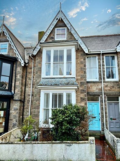 2 Bedroom Flat For Sale In Morrab Road, Penzance, TR18