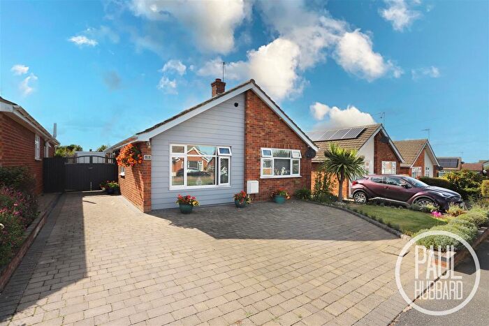 4 Bedroom Detached Bungalow For Sale In Conrad Close, Oulton Broad, NR33