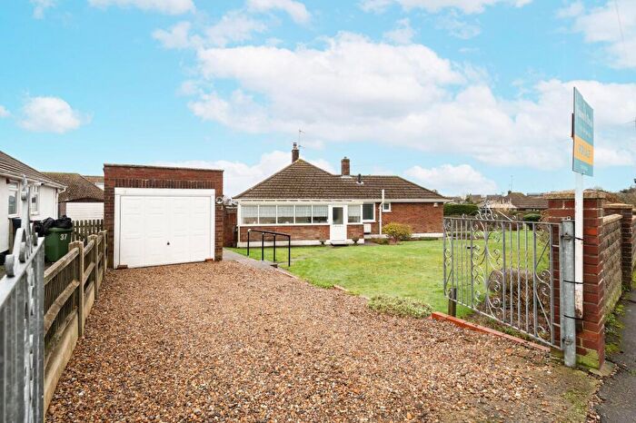 2 Bedroom Semi-Detached Bungalow For Sale In Norwich Road, Caister-On-Sea, NR30