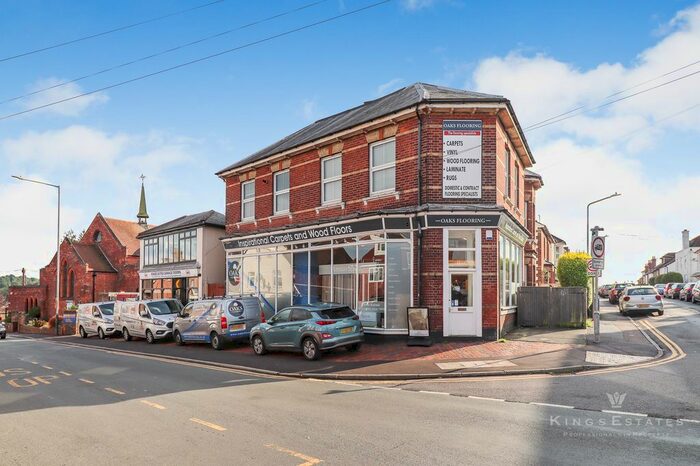 2 Bedroom Maisonette To Rent In High Brooms Road, Tunbridge Wells, TN4