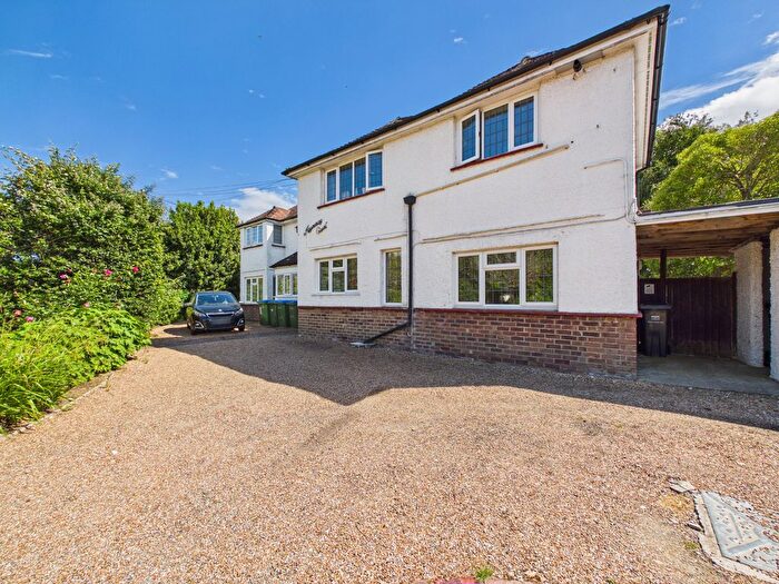 1 Bedroom Flat To Rent In Sea Lane, East Preston, BN16