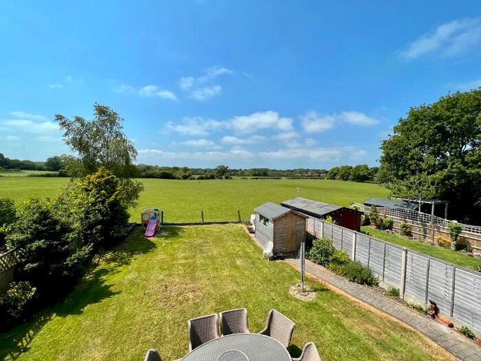 3 Bedroom Semi-Detached House For Sale In Hookstead, High Halden, Ashford, TN26