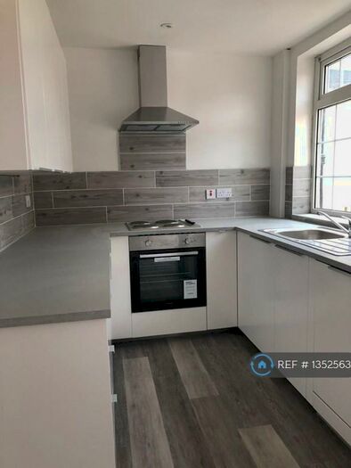 2 Bedroom Terraced House To Rent In Trueman Street, Ilkeston, DE7