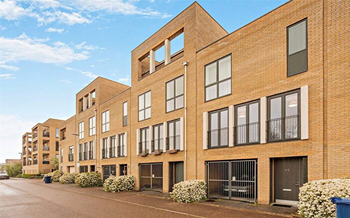 4 Bedroom Terraced House To Rent In Whitelocks Drive, Trumpington, Cambridge, Cambridgeshire, CB2