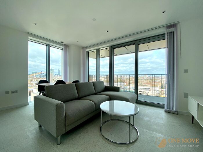2 Bedroom Apartment To Rent In Jacquard Point, London, E1